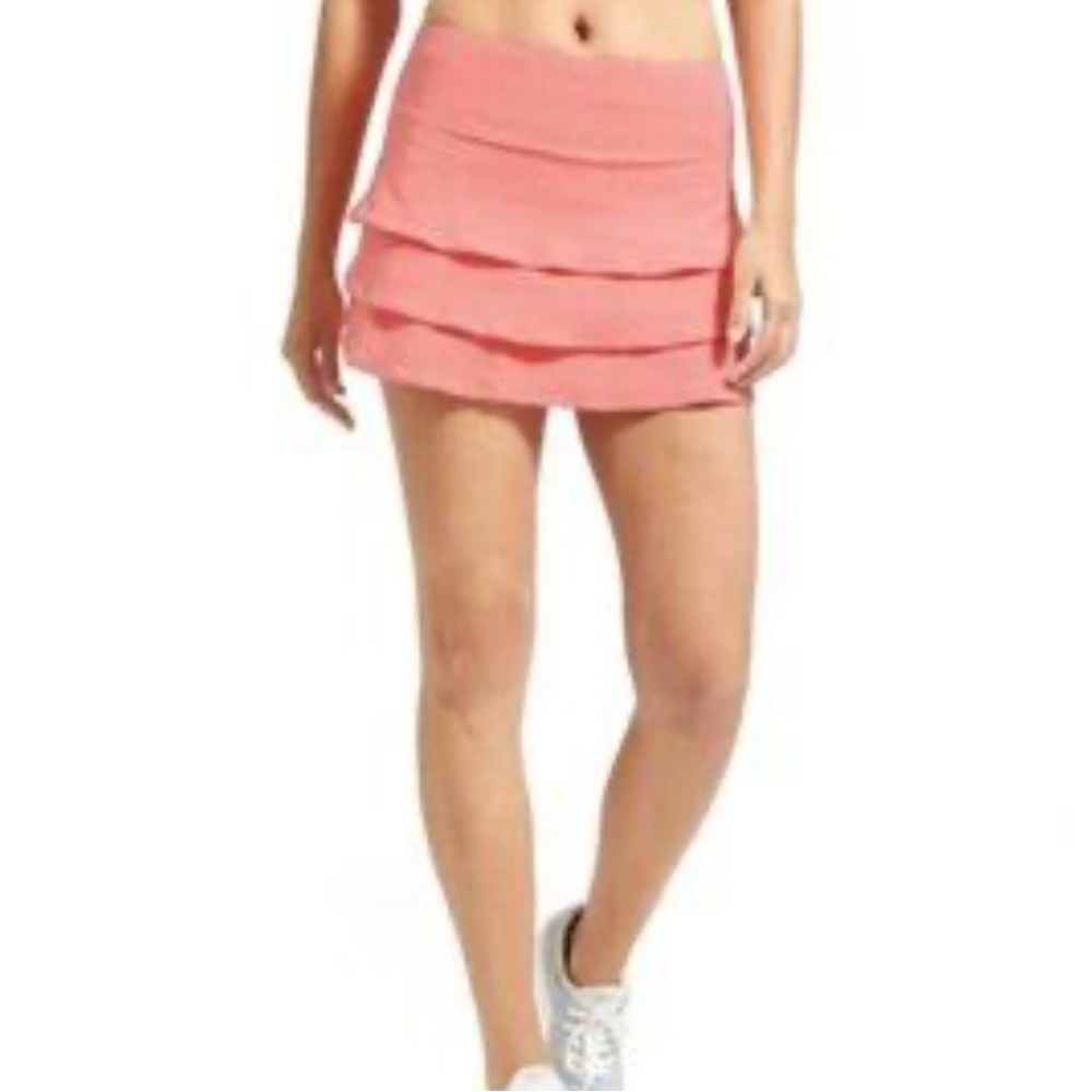 Athleta coral Layered Mini Skirt Size XL